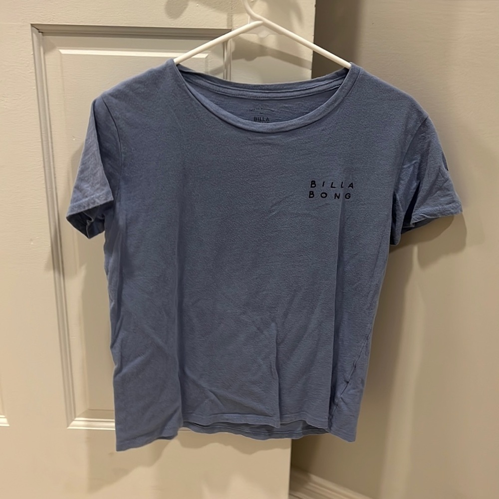 Billabong graphic t shirt blue size small